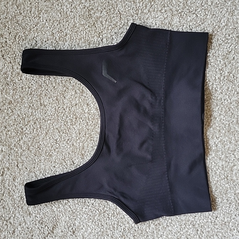 Adapt Seamless Sports Bra